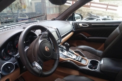 PORSCHE INTERIOR